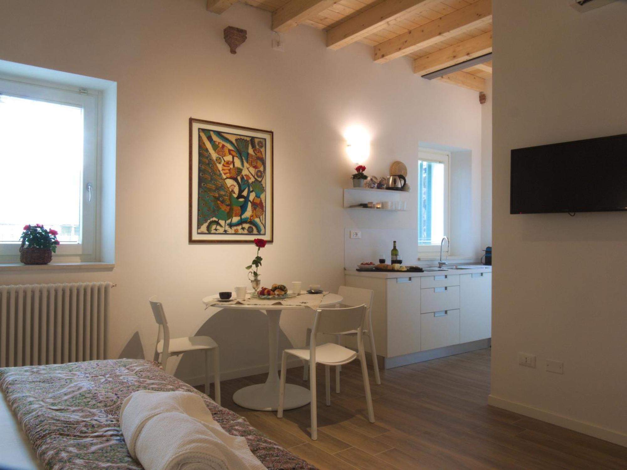 Ai Portoni Apartment Verona Exterior foto
